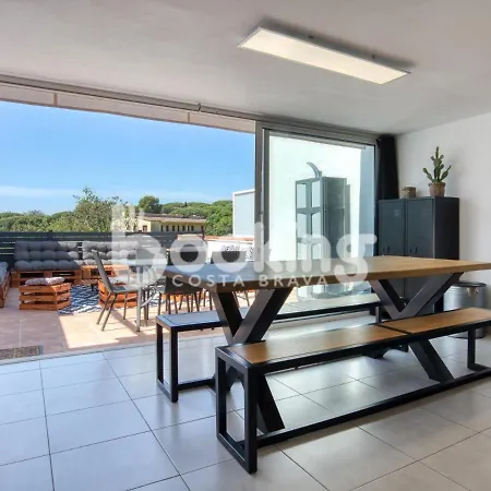 Begonias Per 4 Persones Amb Gran Terrassa Chill Out A 10 Minuts De La Platja Apartmán