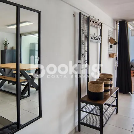 Begonias Per 4 Persones Amb Gran Terrassa Chill Out A 10 Minuts De La Platja Apartmán *