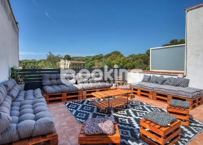 Apartmán Begonias Per 4 Persones Amb Gran Terrassa Chill Out A 10 Minuts De La Platja *