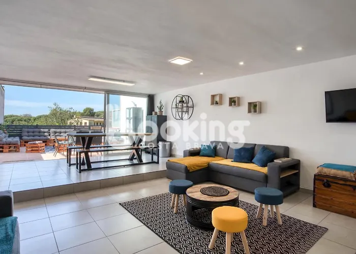 Apartmán Begonias Per 4 Persones Amb Gran Terrassa Chill Out A 10 Minuts De La Platja *